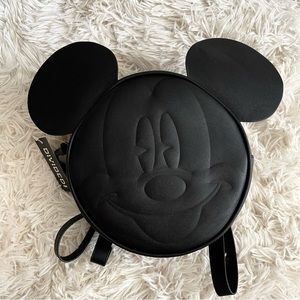 NEW H&M Mickey backpack🐭🖤
